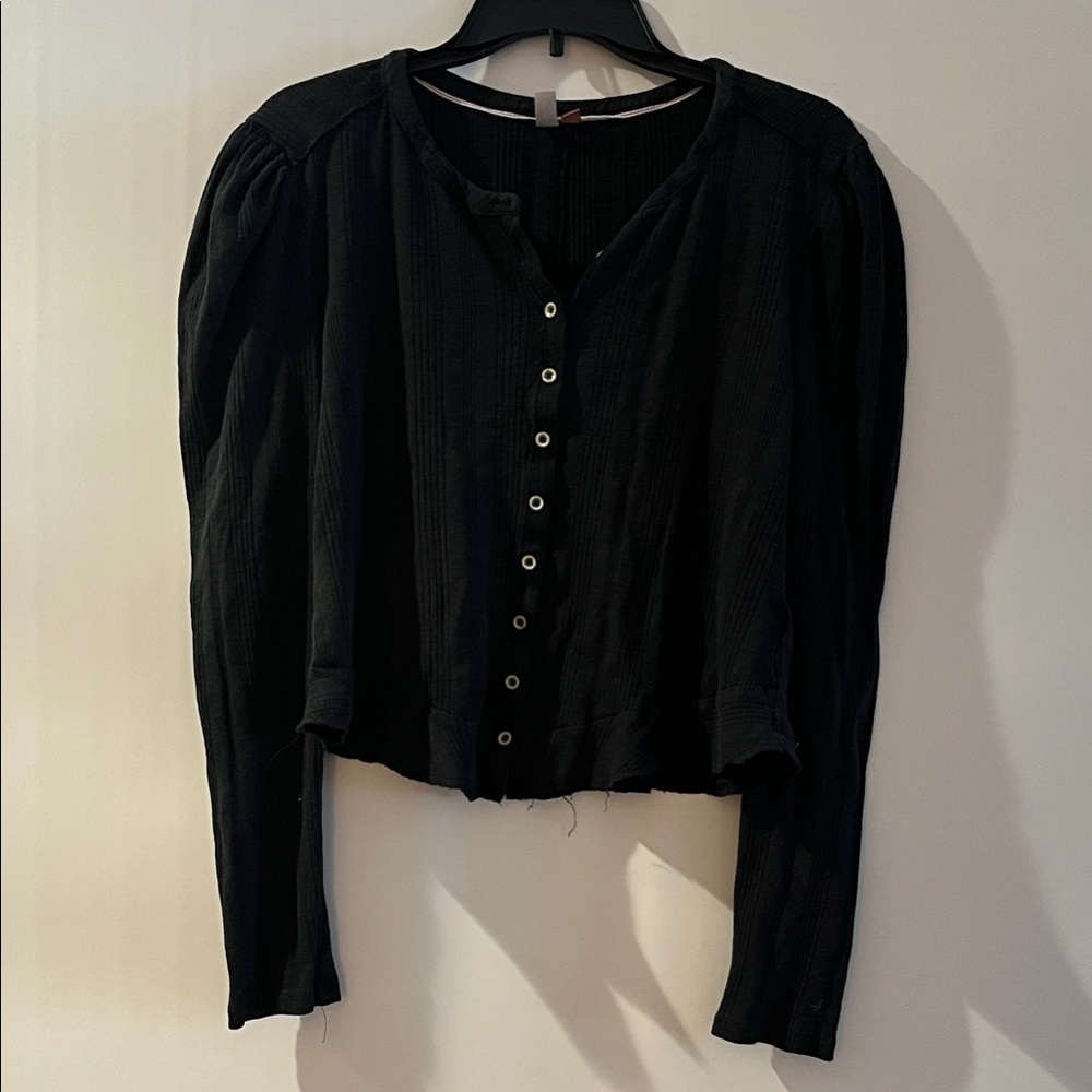 Pilcro Black Button-Down Women's Shirt